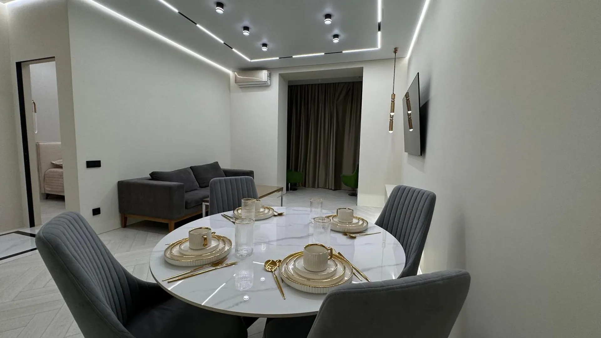 Евродвушка Возле Астана Арена, Барыс Арена, Ботанический Сад Apartment Nur-Sultan (Astana)